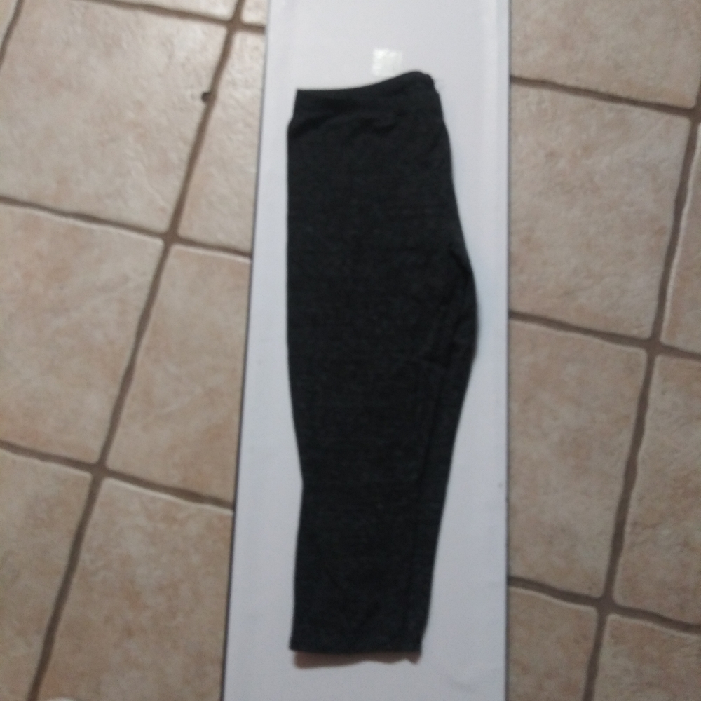 Black leggings